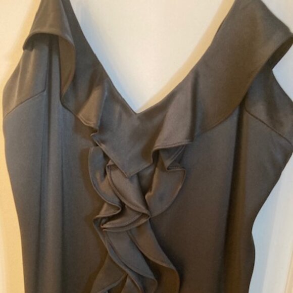 Alice + Olivia Black maxi dress - Picture 2 of 3